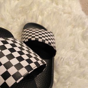 vans kids slides size one